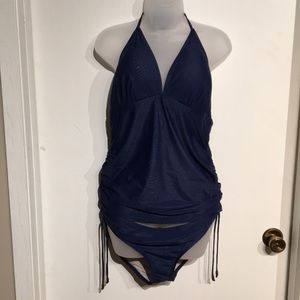 A pea in the pod maternity tankini